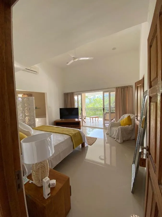 South Hill Villa Anse Royale 0*,