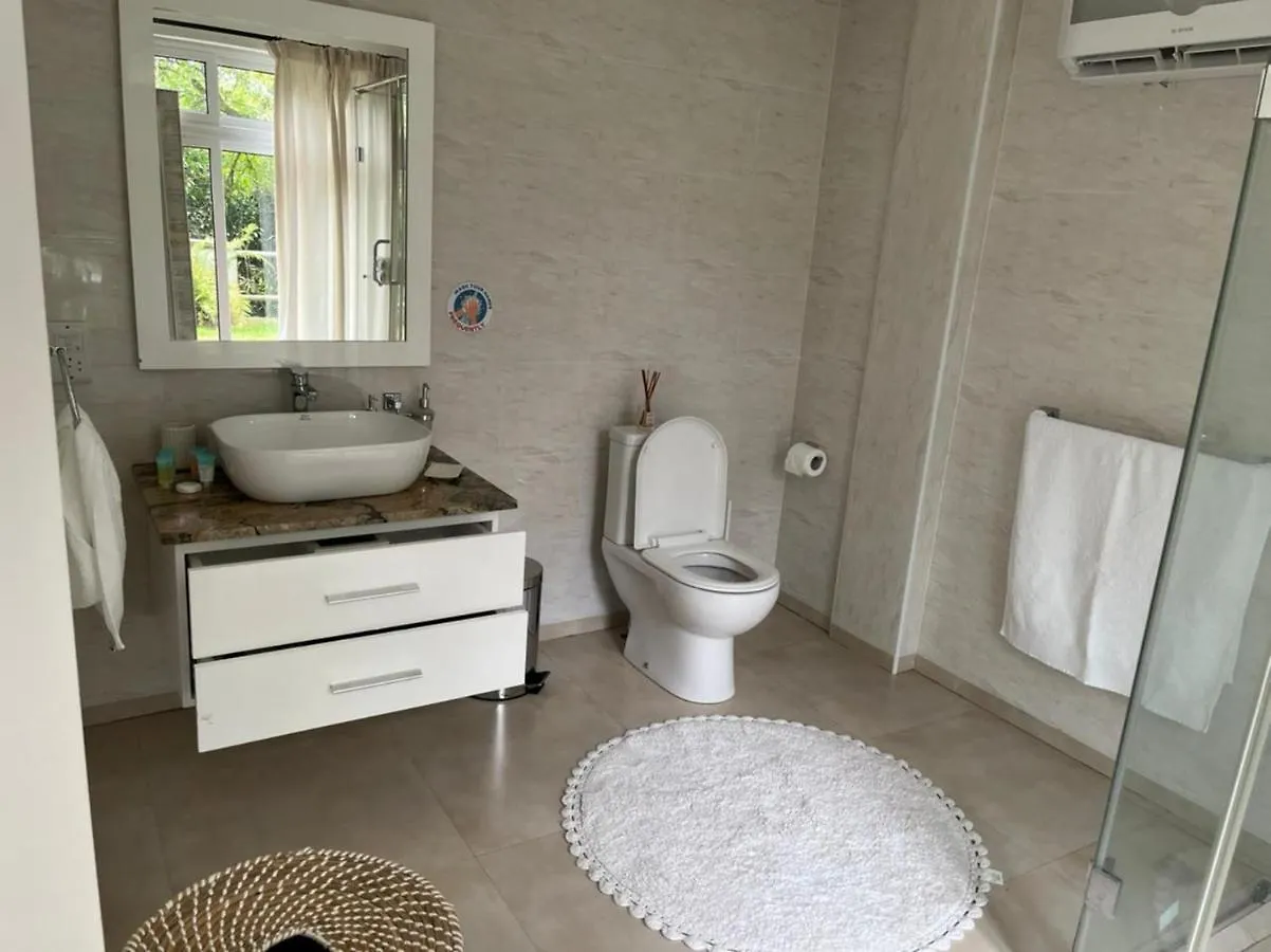 South Hill Villa Anse Royale 0*,