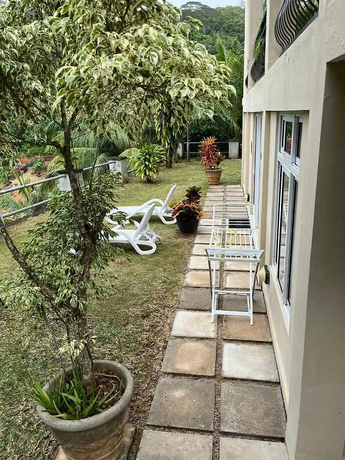 South Hill Villa Anse Royale Apartment