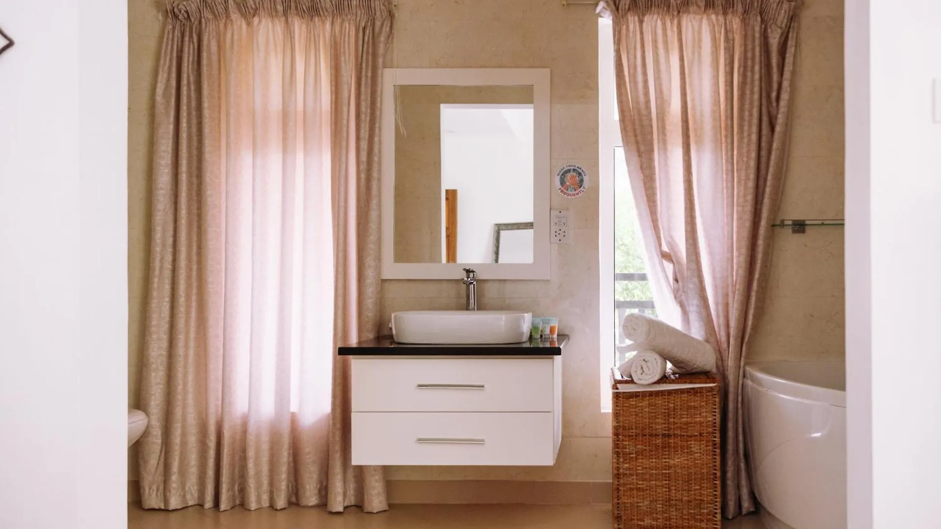 South Hill Villa Anse Royale 0*,