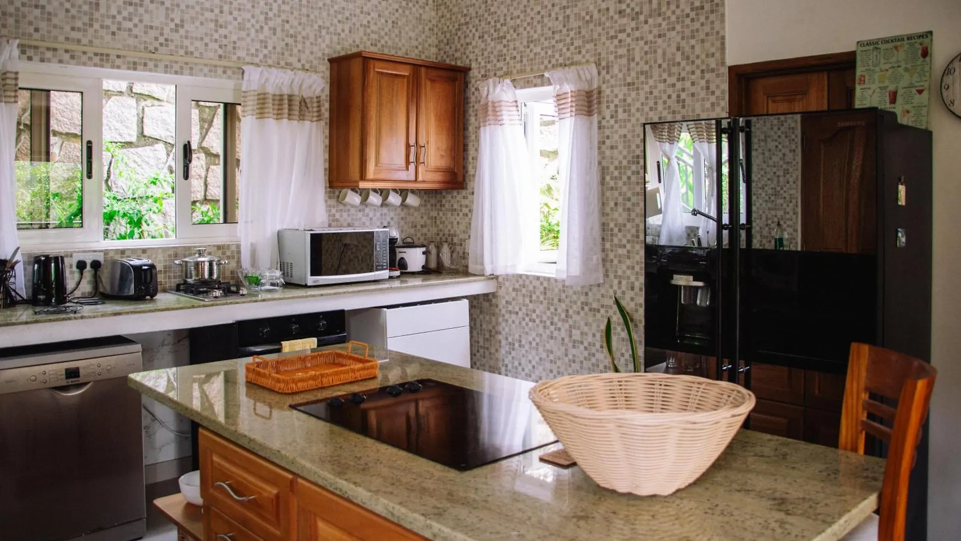 Apartment South Hill Villa Anse Royale