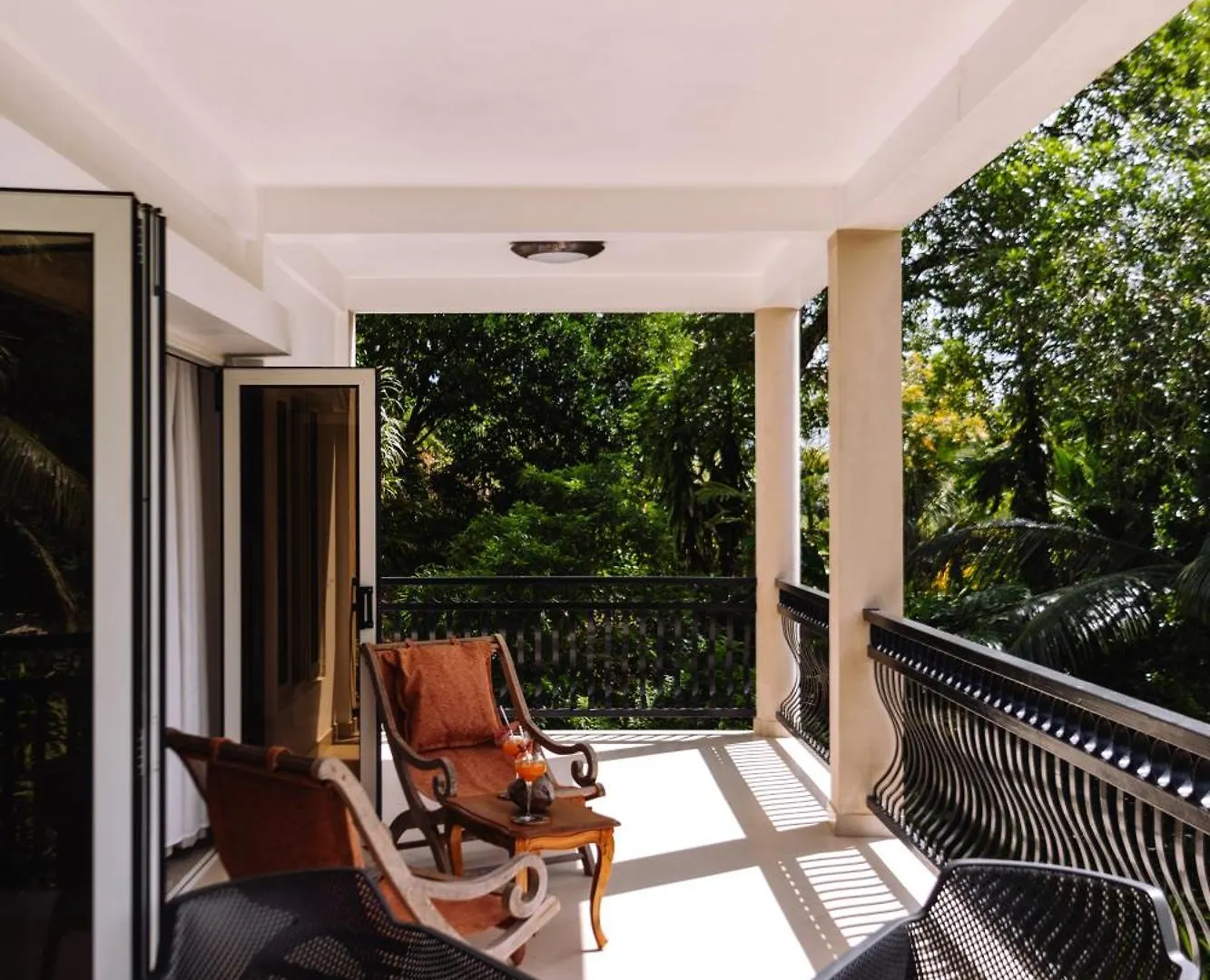 Apartment South Hill Villa Anse Royale